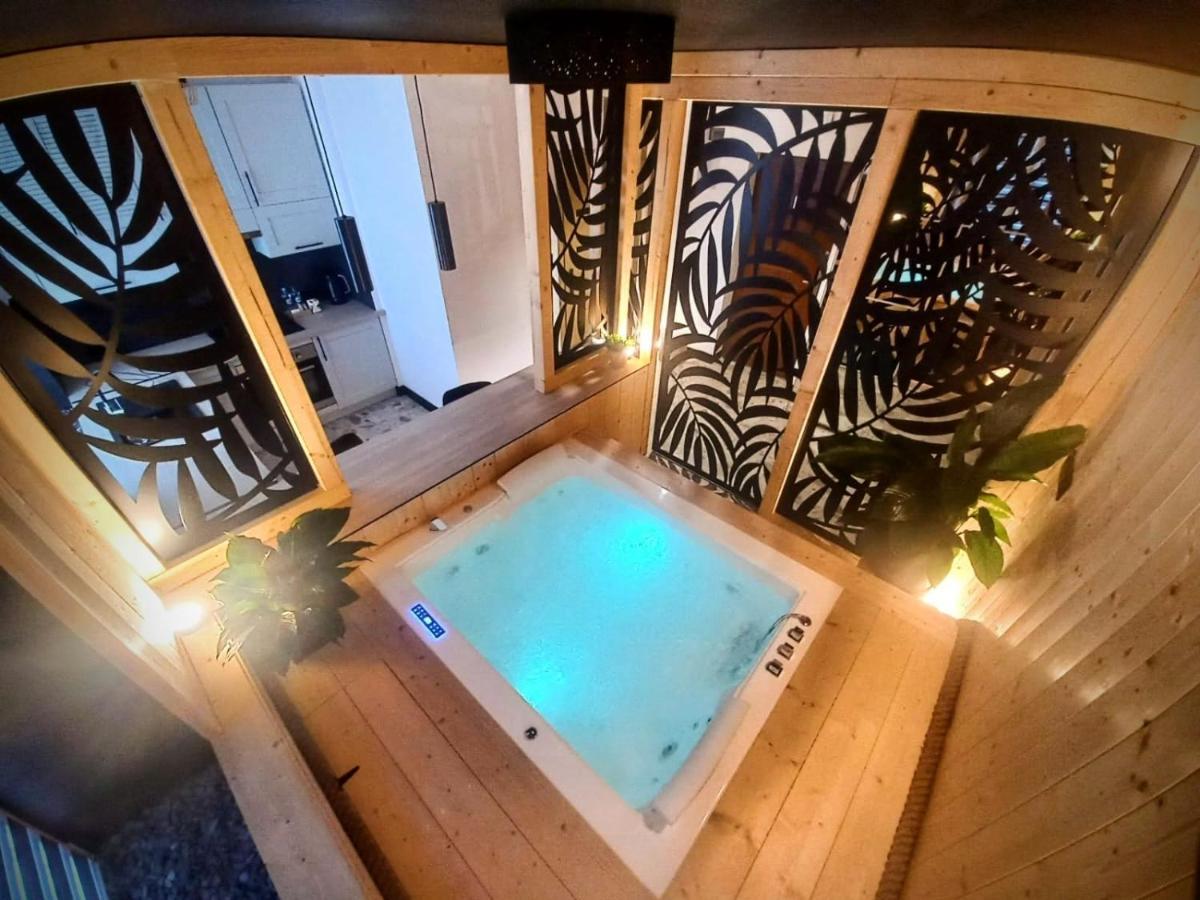 Vip Apartament Malmeda Jacuzzi 비아위스토크 외부 사진